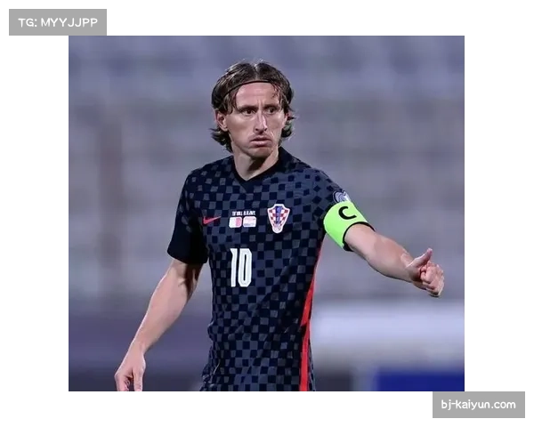 拉沃尔皮亚纳战术应用增多 中场长传成破解压迫利器