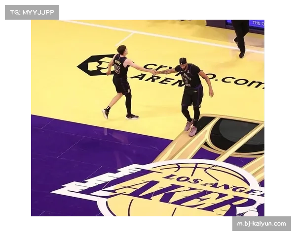 湖人主场140比125击败爵士 团队助攻诠释现代进攻协作精髓